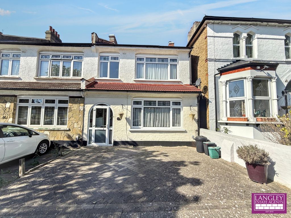 Property photo 1 of 14