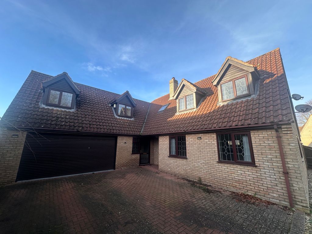 Property photo 1 of 15 View