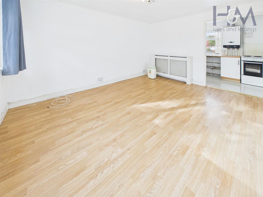 Property photo 2 of 10 Cam02804G0-Pr0394-Still005.Jpg