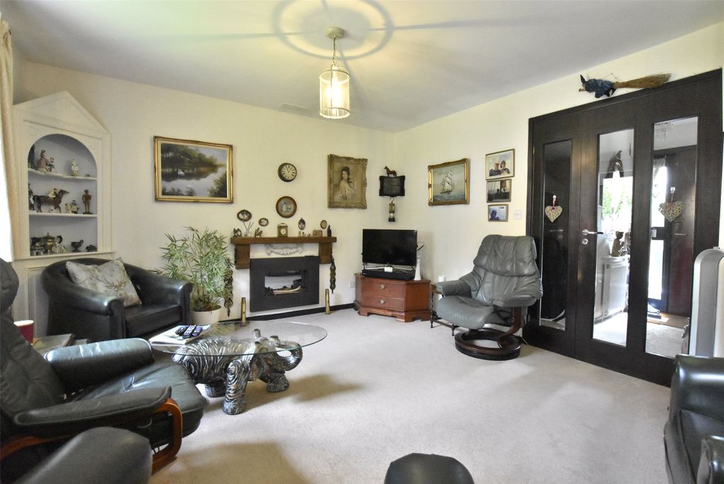 Property photo 3 of 10 Picture No. 15