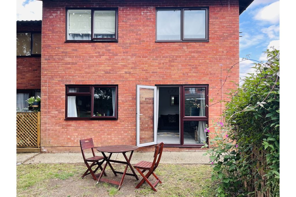 Property photo 1 of 15