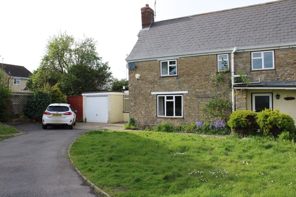 Property photo 2 of 18 Front External