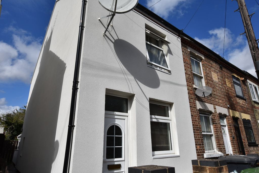 Property photo 1 of 6