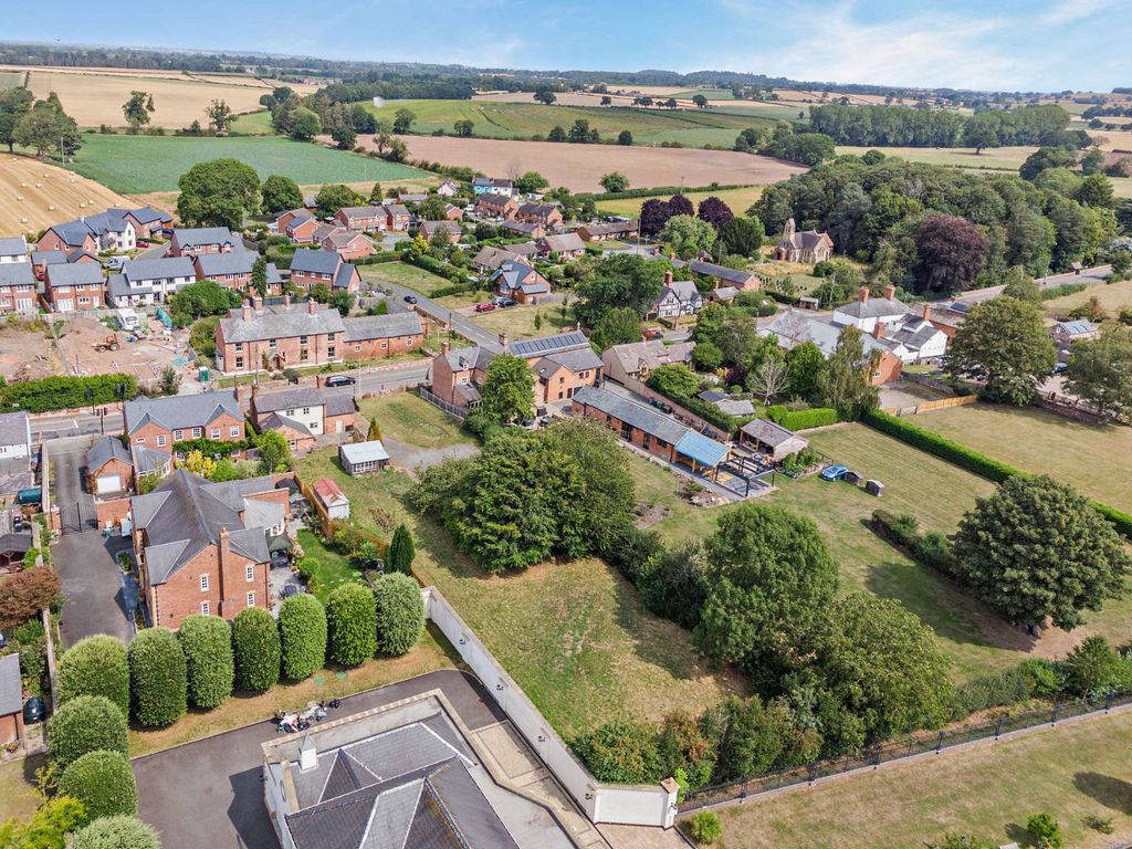 Property photo 1 of 17 Picture No. 26