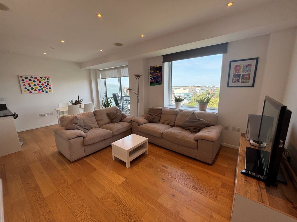 Property photo 3 of 9
