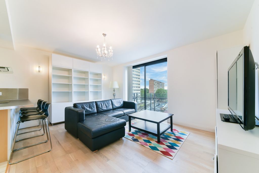 Property photo 1 of 6