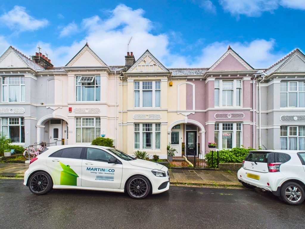 Property photo 1 of 40