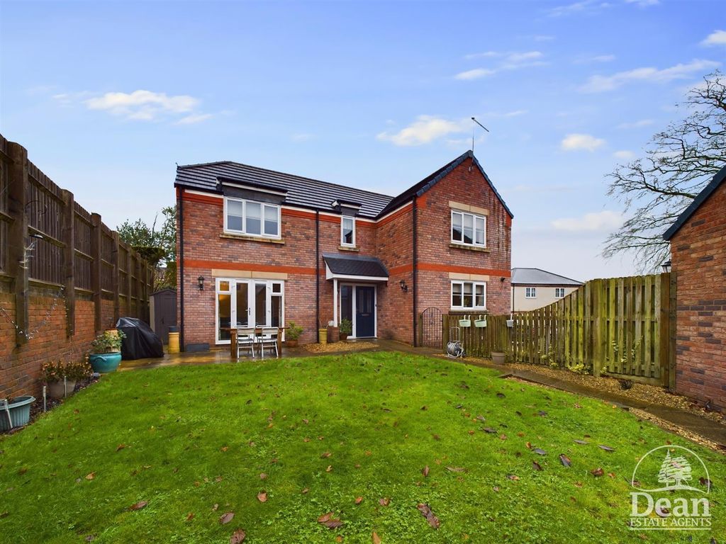 Property photo 1 of 16