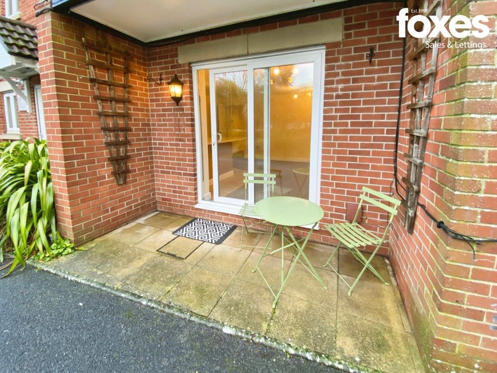 Property photo 2 of 12 4832793