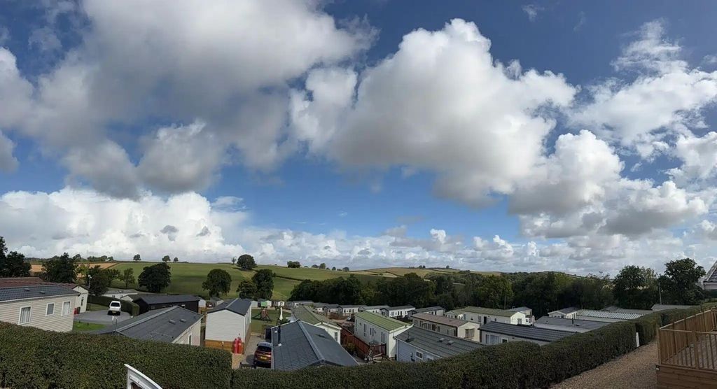 Property photo 3 of 32