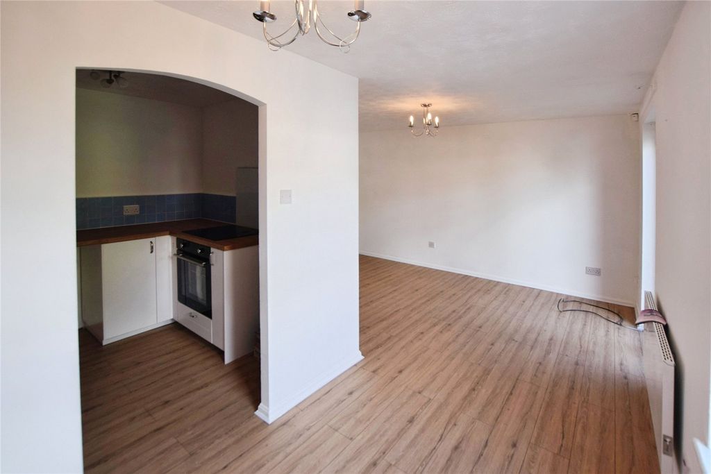Property photo 2 of 7 Picture No. 04