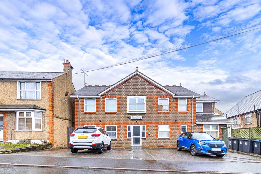 Property photo 2 of 14 Photo