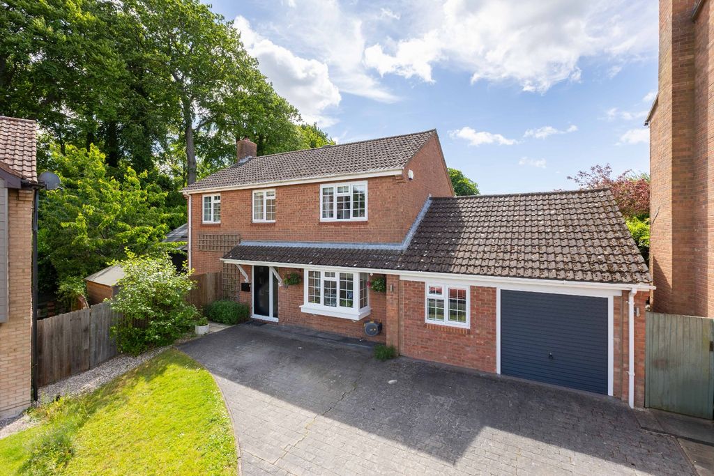 Property photo 1 of 29 4194730