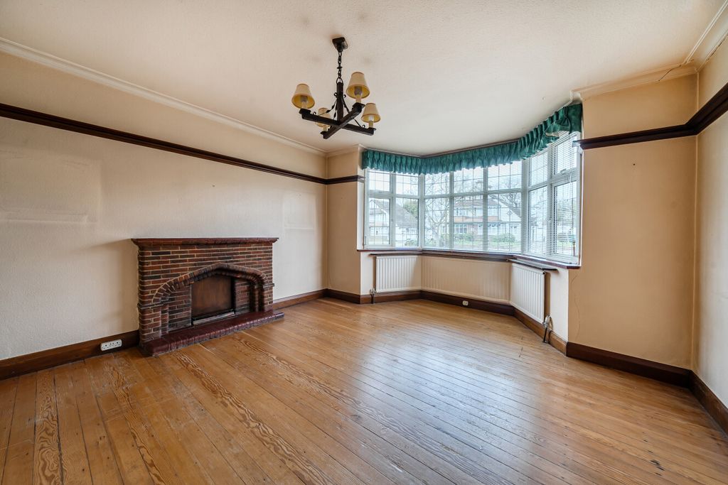 Property photo 2 of 18 1421265-13-69A02B...