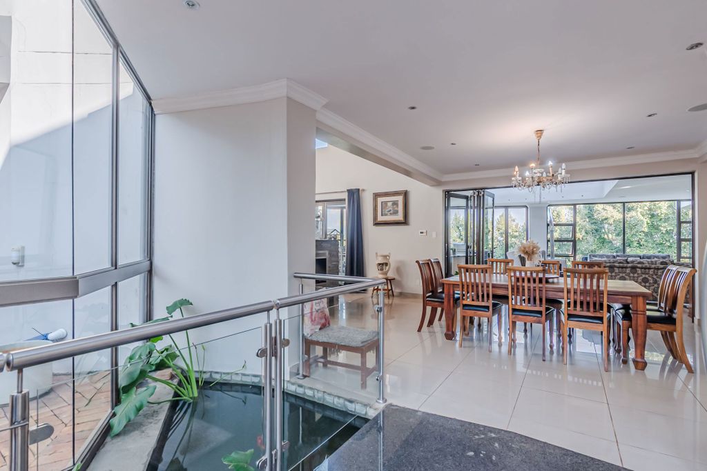 Property photo 2 of 60 Pt1721396