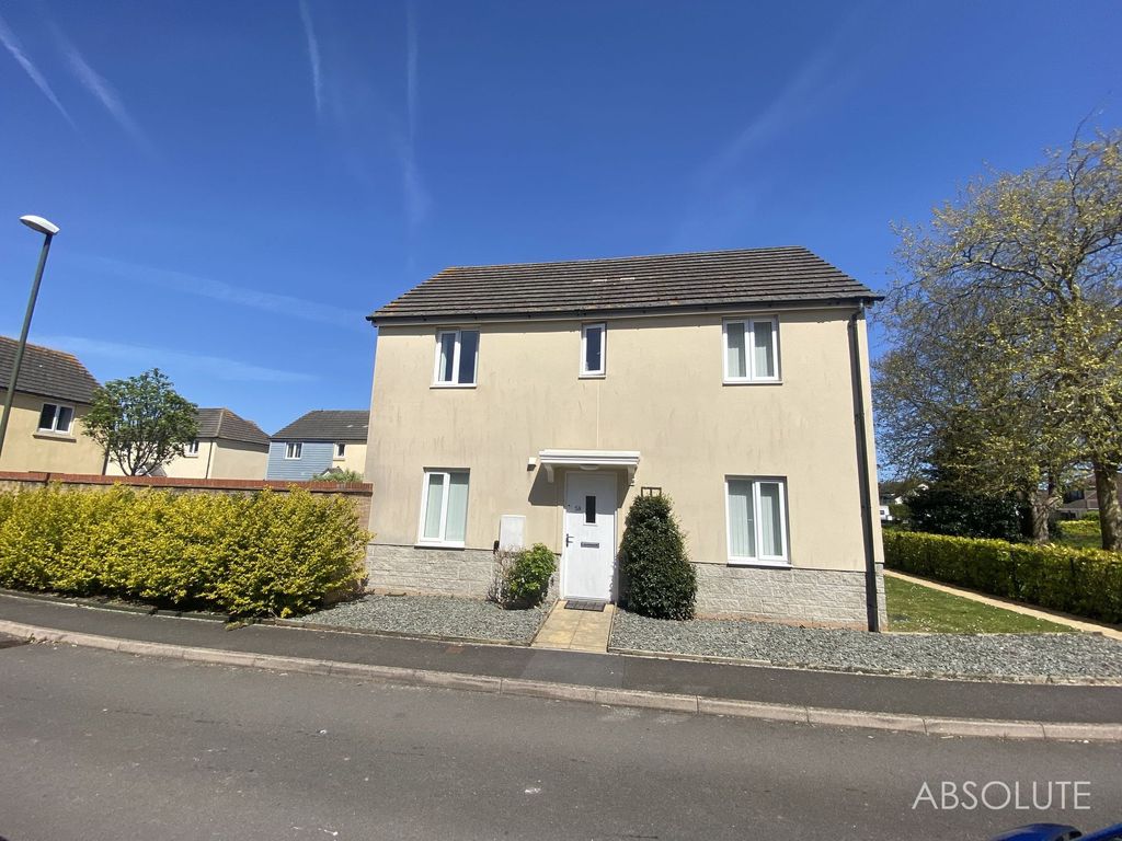 Property photo 1 of 18 Front Exterior