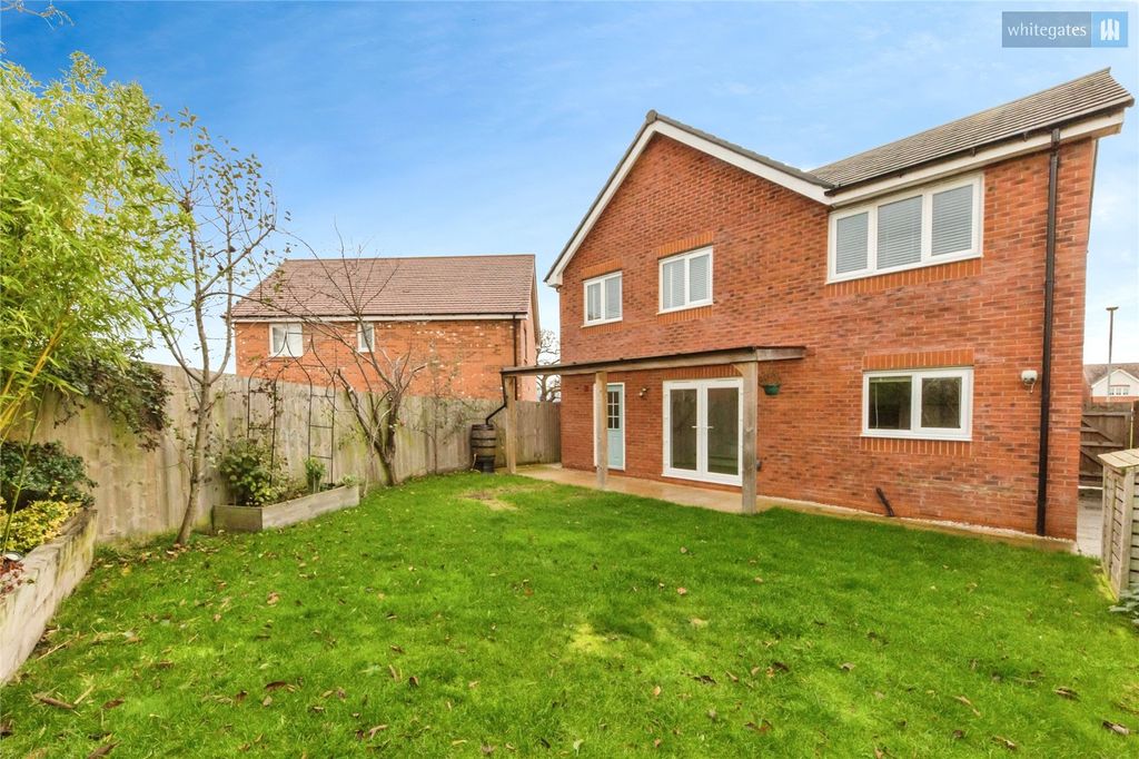 Property photo 3 of 22 Picture No. 46