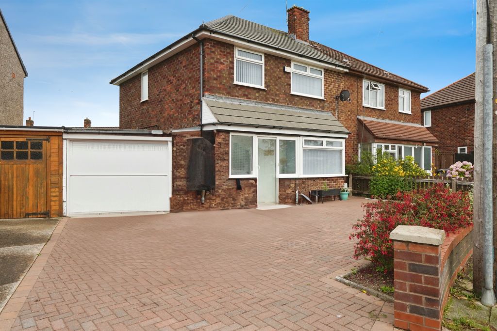 Property photo 1 of 17