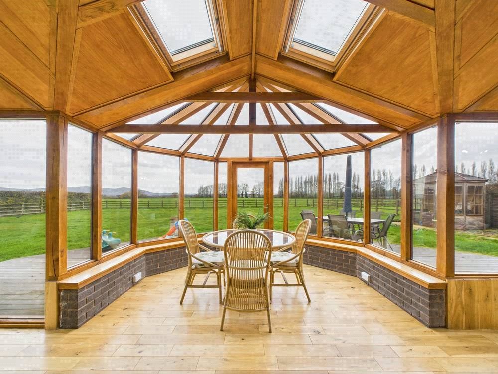 Property photo 3 of 34 Picture No. 44