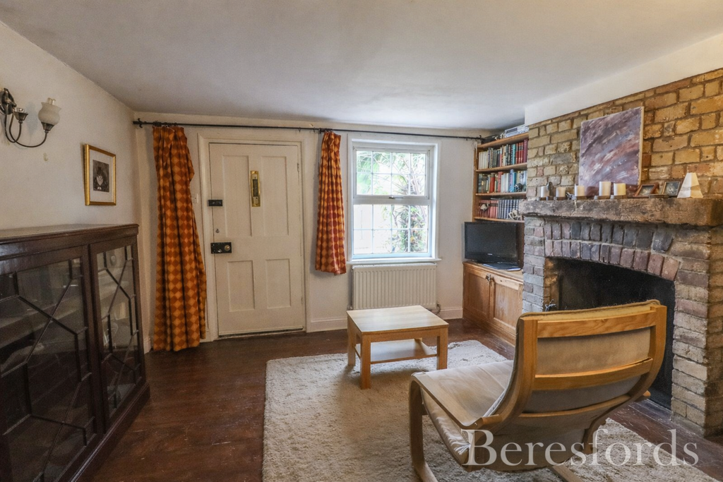 Property photo 3 of 11 Picture No. 27