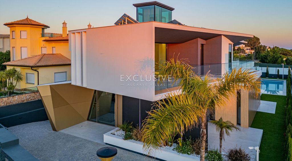 Property photo 3 of 30