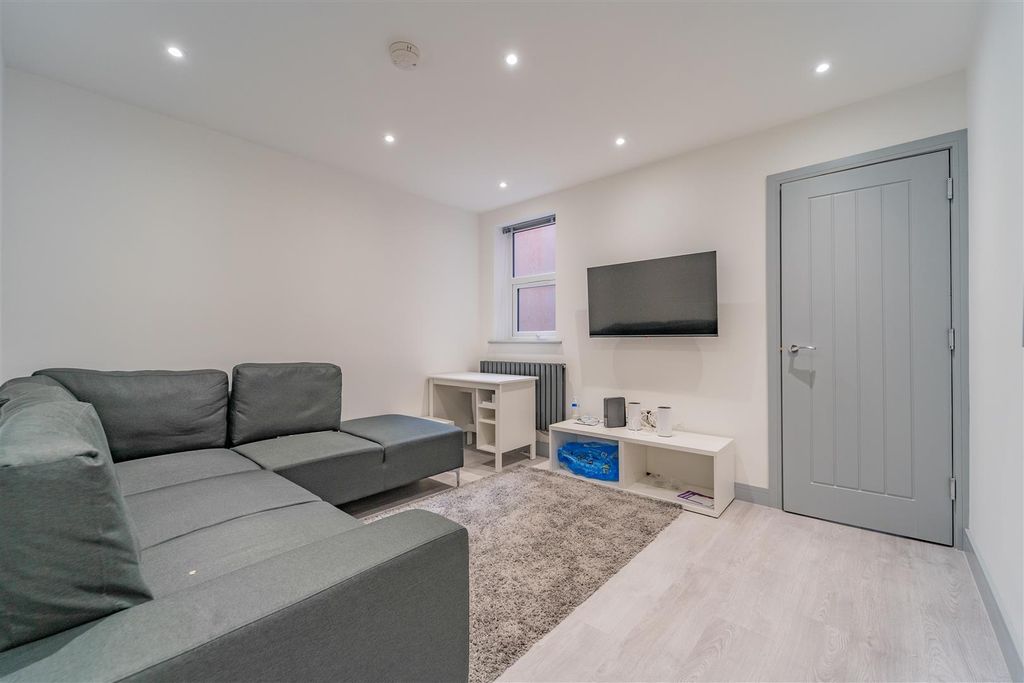 Property photo 2 of 19 Fas08484.Jpg