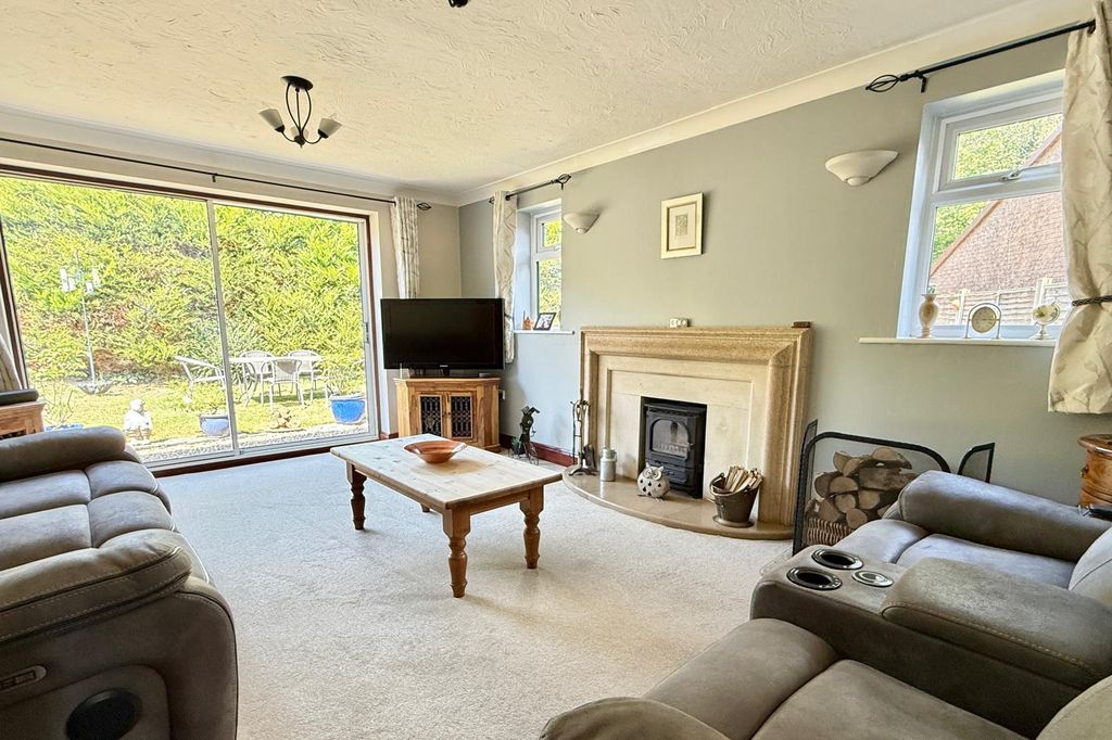 Property photo 2 of 22 Gallery