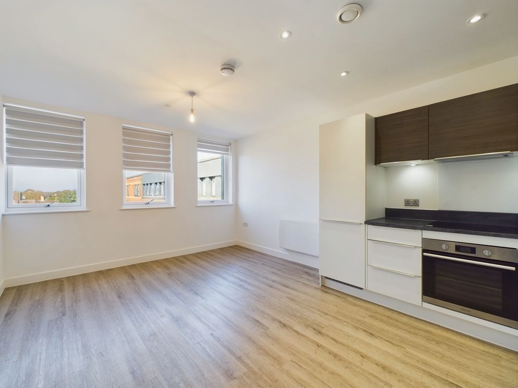 Property photo 2 of 5 Cam01909G0-Pr0247-Still002