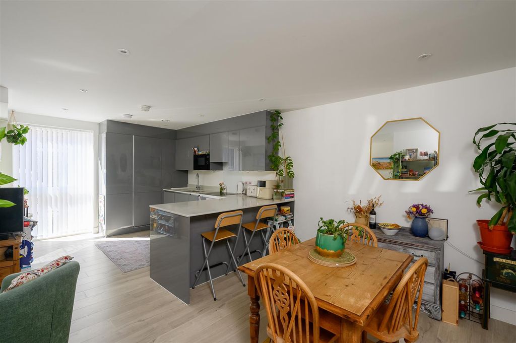 Property photo 2 of 21 Open Plan Kitchen / Diner