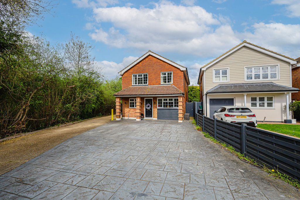 Property photo 1 of 34