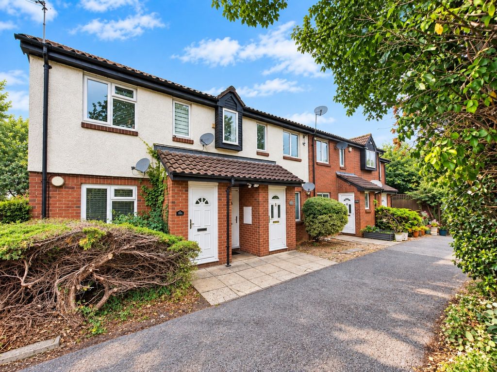 Property photo 1 of 10 4692672