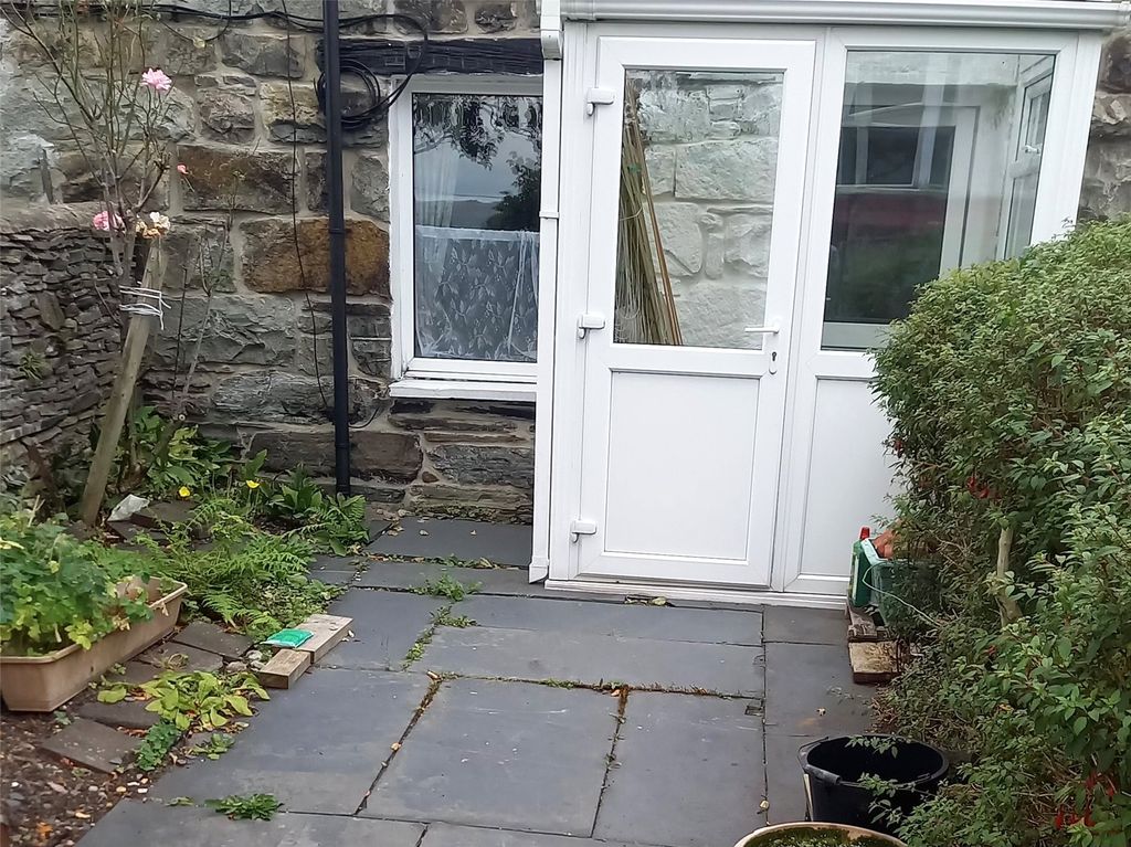 Property photo 2 of 11 Picture No. 09