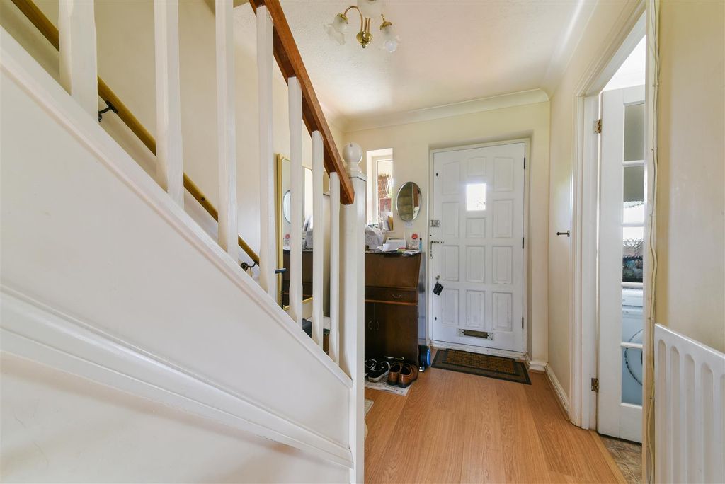 Property photo 2 of 12 Malden Road, 193-15.Jpg