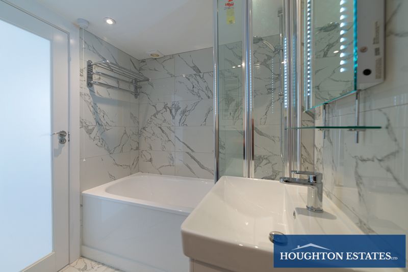 Property photo 2 of 14 Photo 2