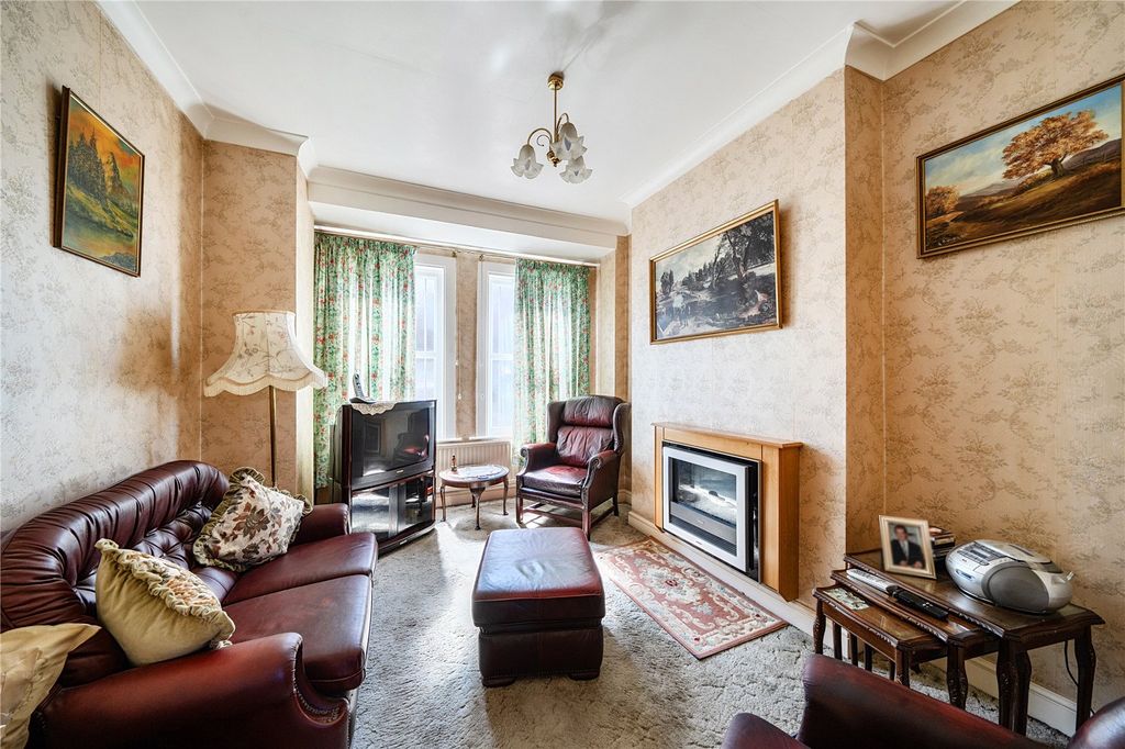 Property photo 1 of 14 Picture No. 33