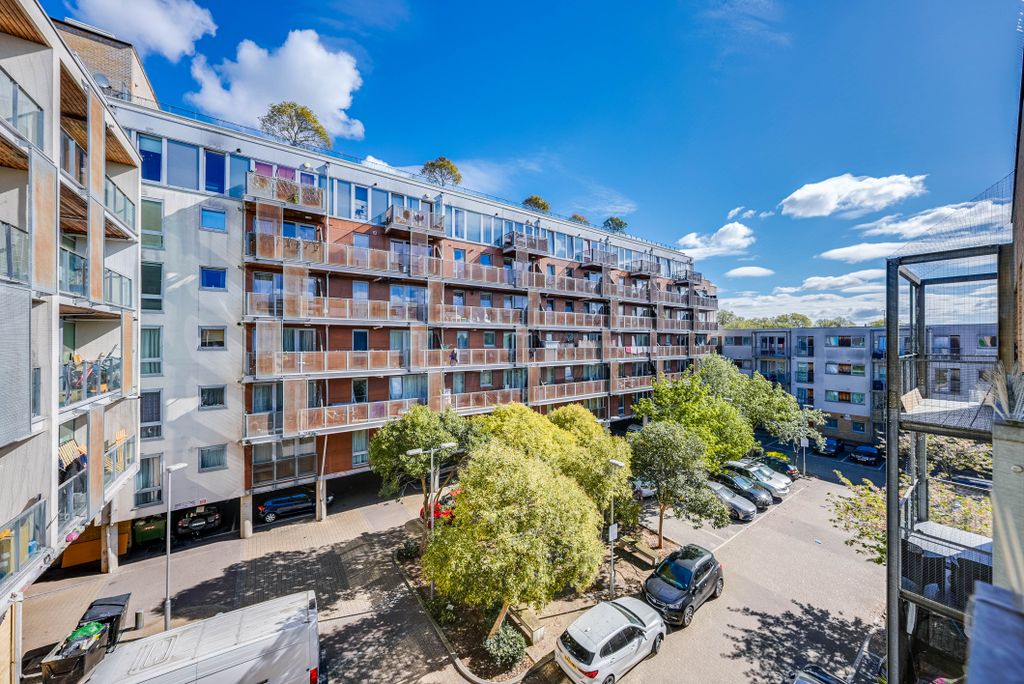 Property photo 2 of 21 Dsc00074Edited