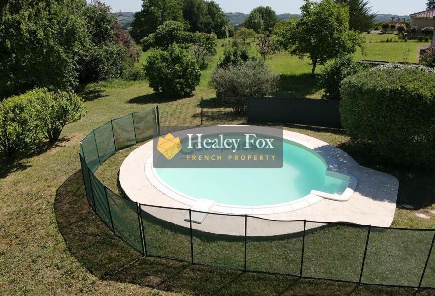 Property photo 3 of 19