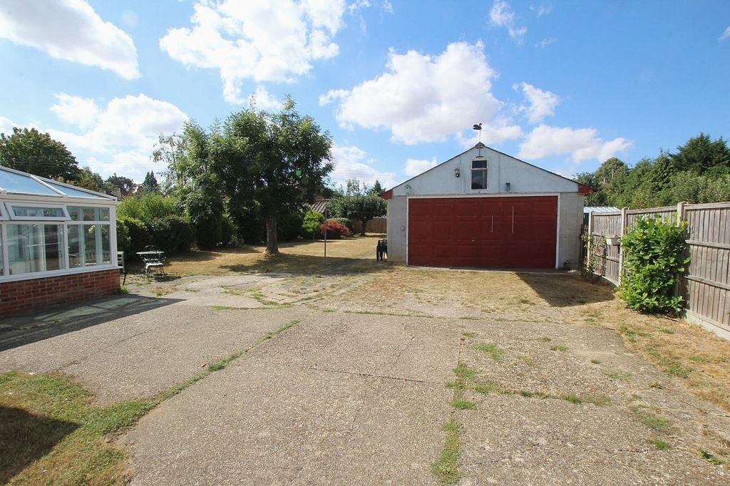 Property photo 3 of 19