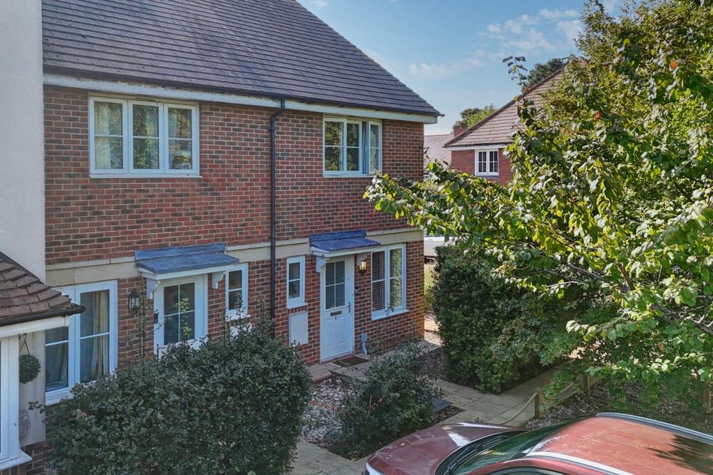 Property photo 1 of 21