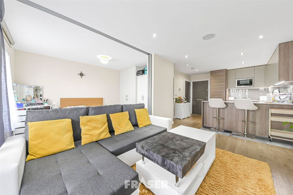 Property photo 3 of 11 Picture No. 42