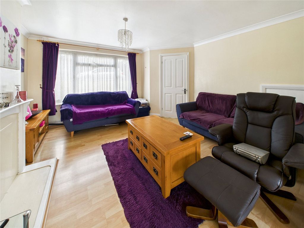 Property photo 3 of 12 Picture No. 20