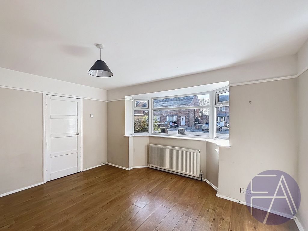 Property photo 2 of 17 5073642