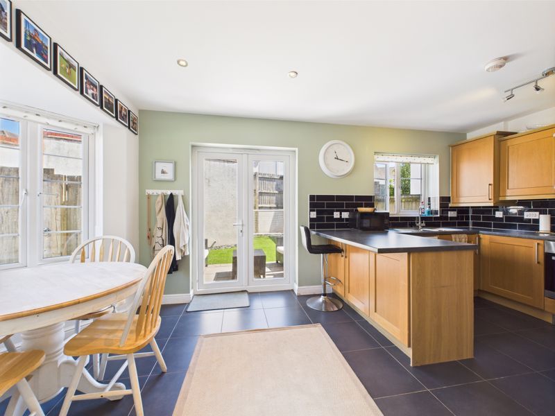 Property photo 2 of 16 Kitchen/Diner
