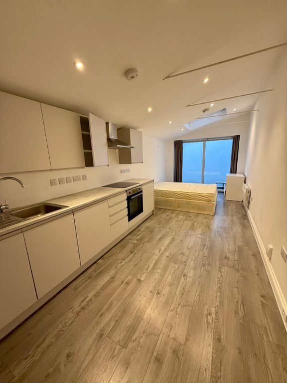 Property photo 2 of 5