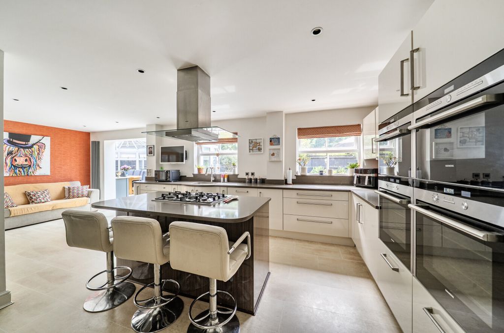 Property photo 2 of 20 1486704 (2).Jpg