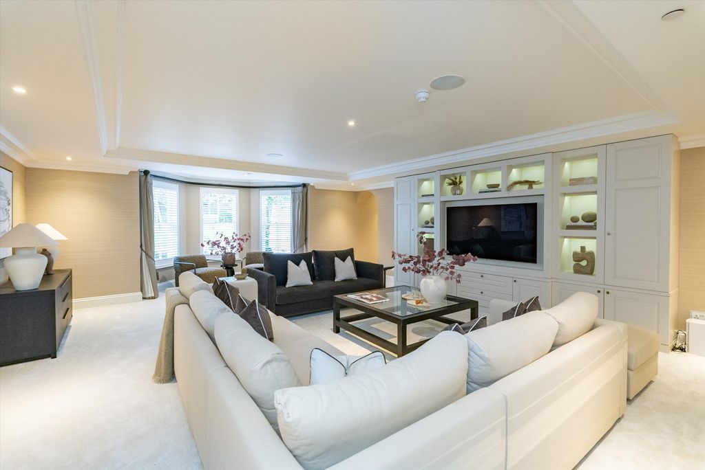 Property photo 2 of 32 Image