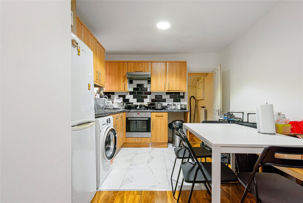 Property photo 1 of 8 Picture No. 01