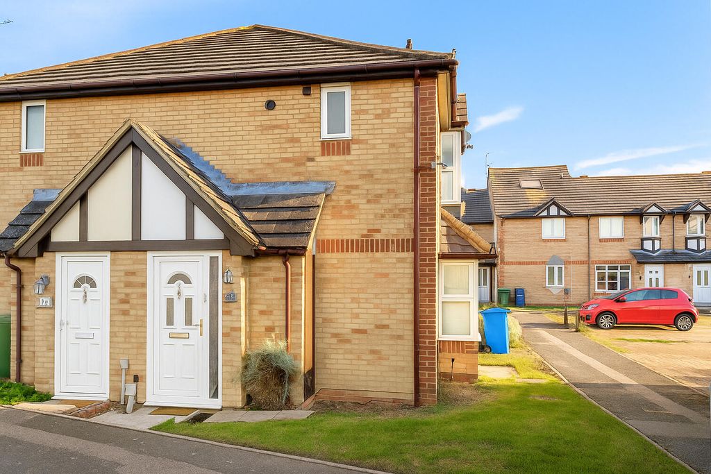 Property photo 1 of 10 Front (Exterior)