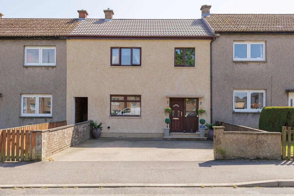 Property photo 1 of 23