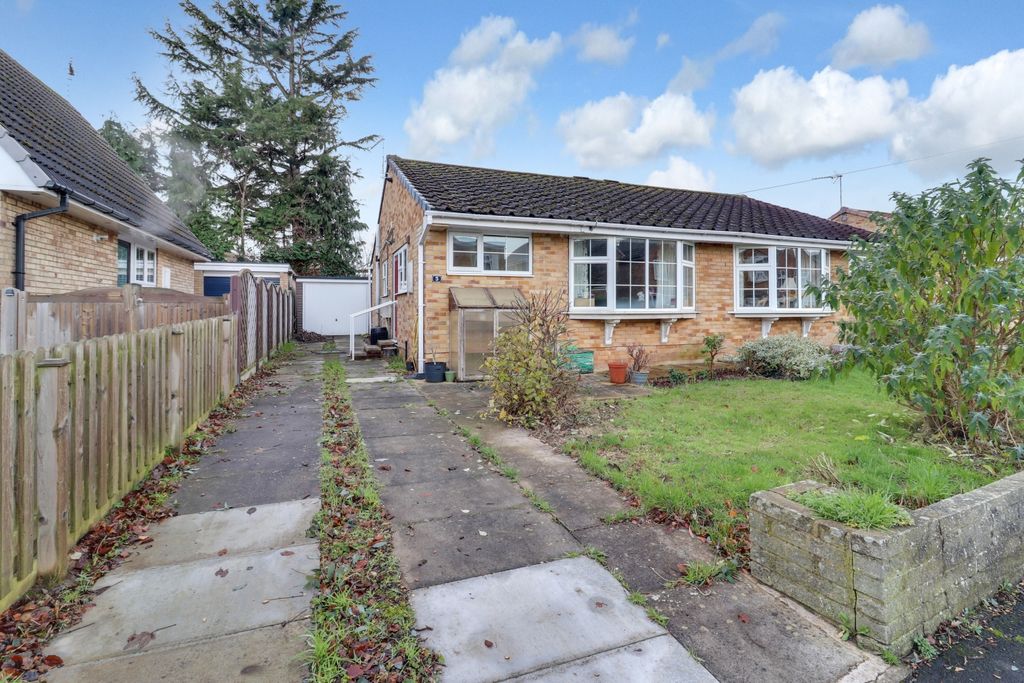 Property photo 1 of 11 Img_1936-Img_1938